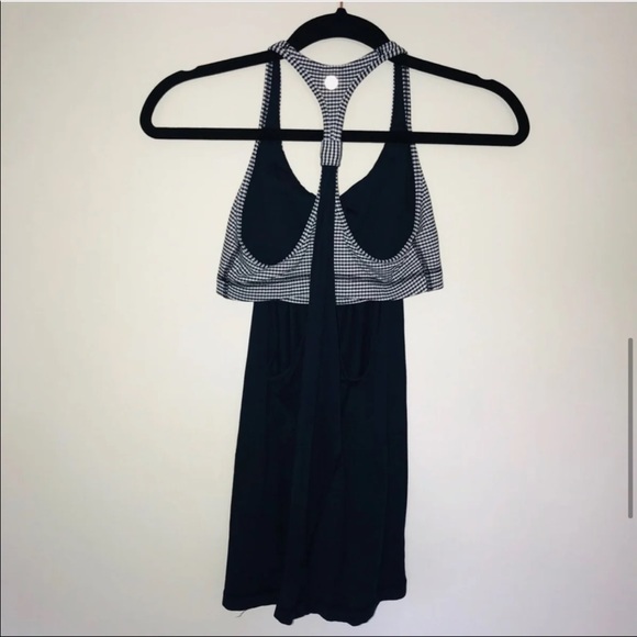 Lululemon Practice Freely Blue Tank in Inkwell 4 - Picture 4 of 6